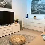 06 - Gorgeous - Stunning Sea View * פרל