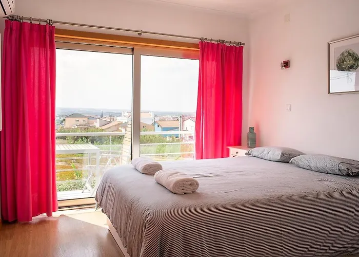 06 - Gorgeous - Stunning Sea View Ferrel (Leiria)